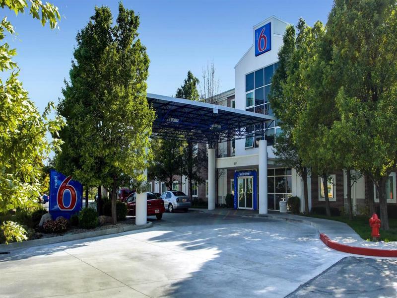 Motel 6 Lehi, Ut - Thanksgiving Point Экстерьер фото