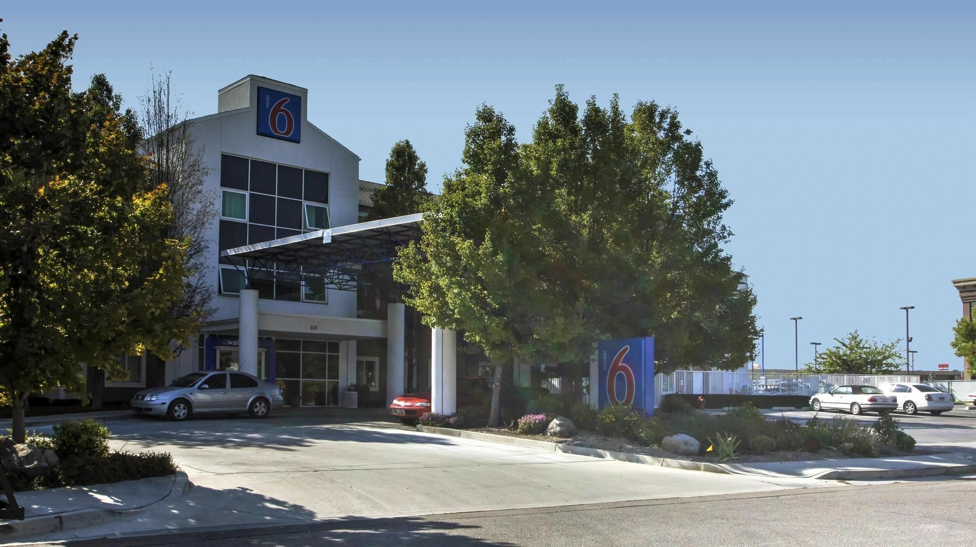 Motel 6 Lehi, Ut - Thanksgiving Point Экстерьер фото